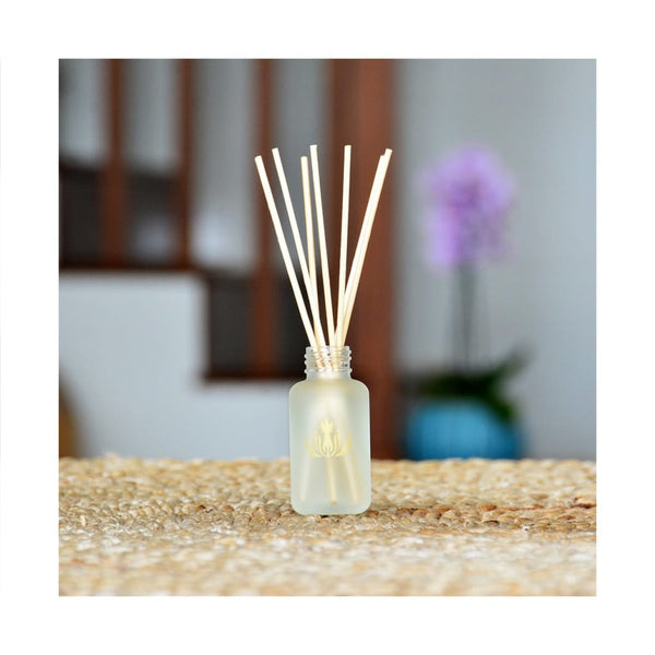 MALIE ORGANICS Travel Diffuser Pikake