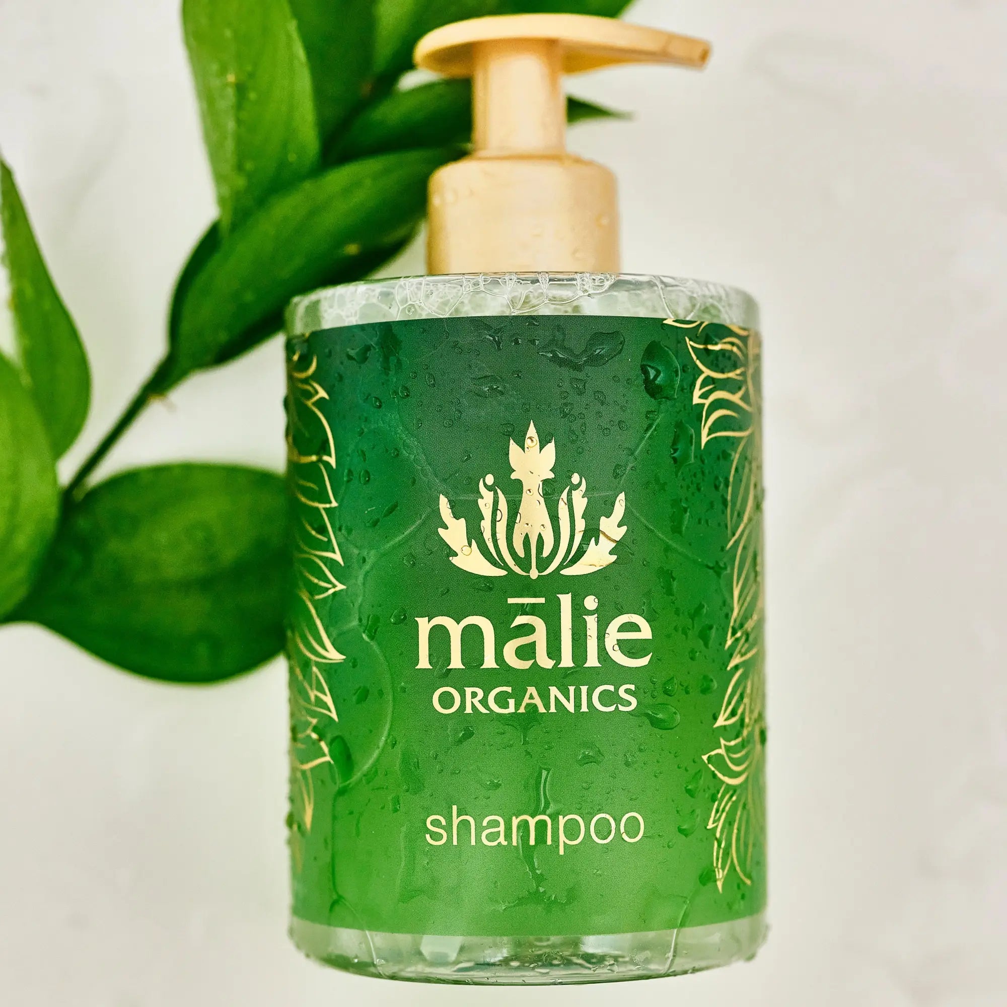 Chemical-Free Hair Care: Making The Switch To Organic Shampoo